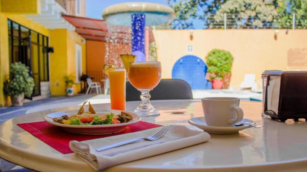 Hotel Oaxaca Dorado Екстериор снимка
